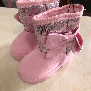 Size 5 Pink Bebe Girls boots (NWT)